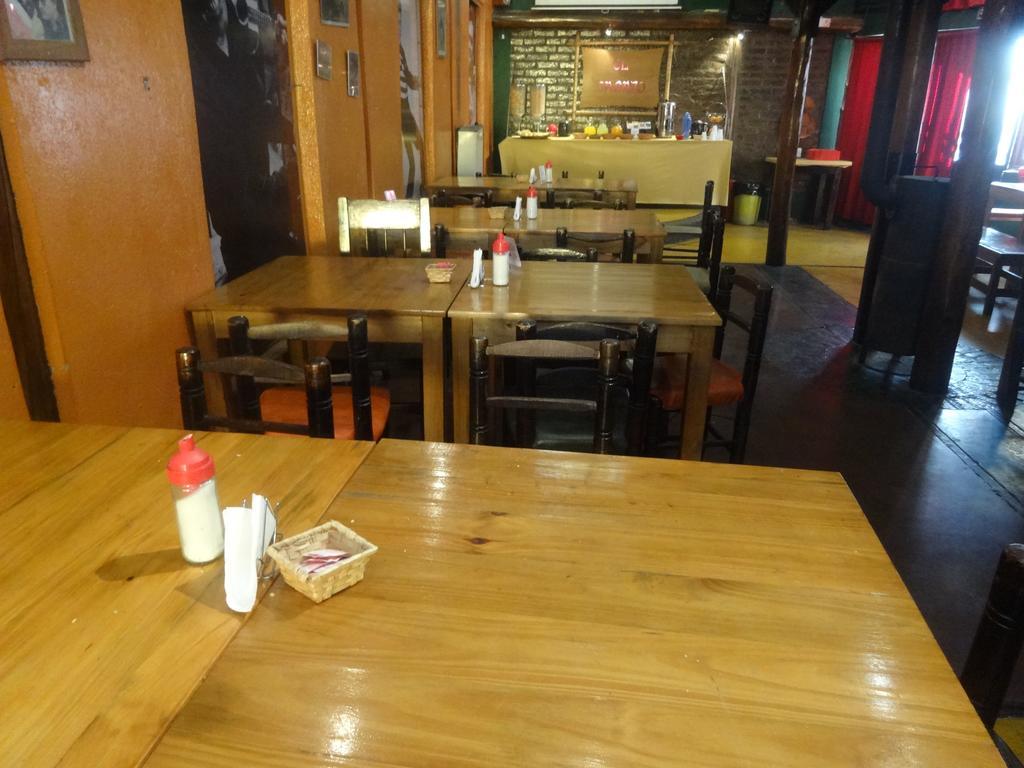 Hostel Internacional เมนโดซา ภายนอก รูปภาพ